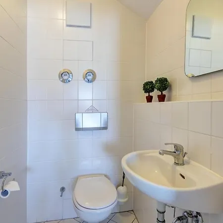 Grosse Schoene 3 Zimmer Ferienwohnung - 100 Qm - In Strandnaehe Fuer 6 Personen!! Херингсдорф Экстерьер фото