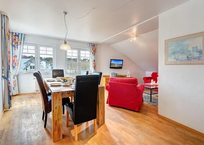 Grosse Schoene 3 Zimmer Ferienwohnung - 100 Qm - In Strandnaehe Fuer 6 Personen!!